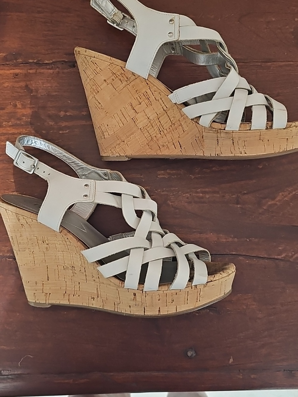 GUESS White Woven Leather Women's Sandals